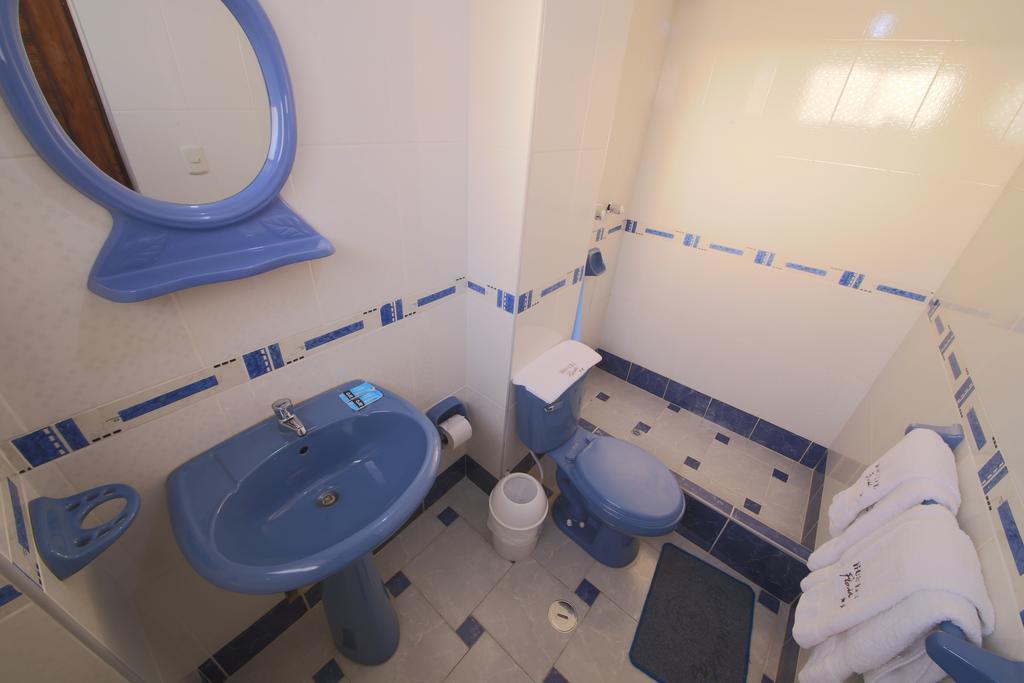 צ'יקלאיו Hostal Florida מראה חיצוני תמונה